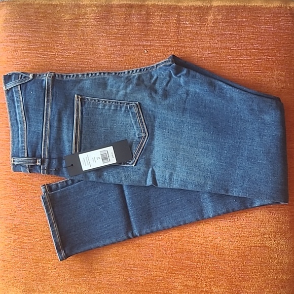 VERONICA BEARD Kate Skinny Jeans - Picture 4 of 8